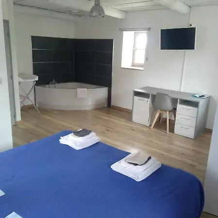 Mas Du Bouquet, Chambres Hotes Pensión Seynes